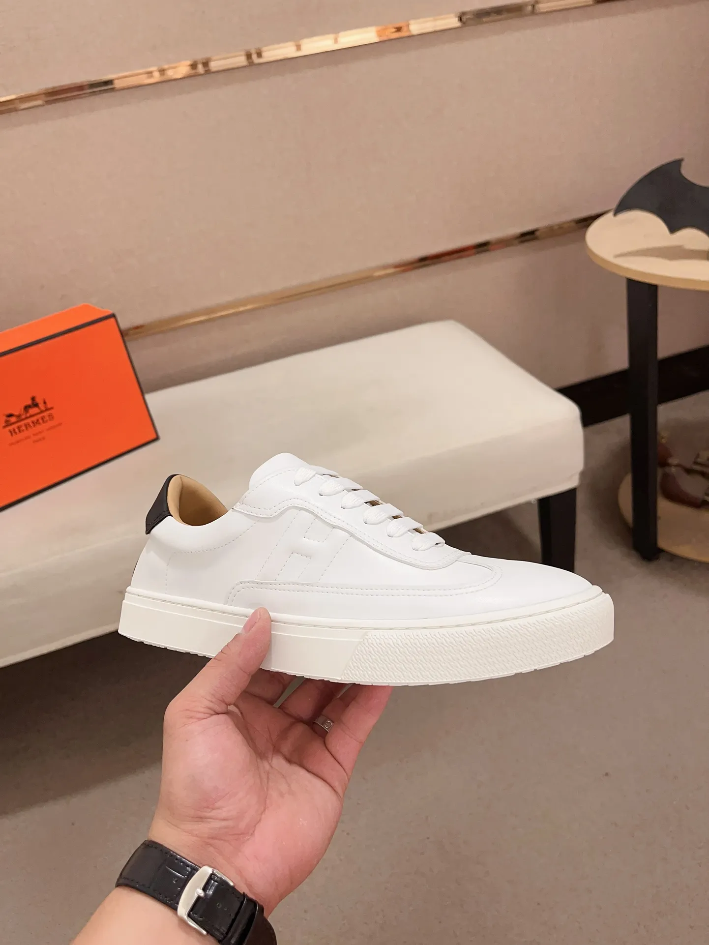 Men's clothing and shoes💰: 400💰《HERMES》【Classic Original Version】Hermès; Top 🔝 Purchasing Agency 🔍🔍Latest 🇺🇸Sold simultaneously at counters, original imported from Italy ▲▲Cow leather▲ ▲Exquisite workmanship (Italian 🇮🇹imported water-dyed 🐂cowhide lining) sole: original sole provided by the original factory, ⚠️exclusive double-layer activity·TPR·rubber·combined molded outsole; Code number: 36-44 (45/46 can be customized, non-refundable)